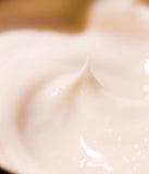 バイオレチノール ナイトリーリニュークリーム